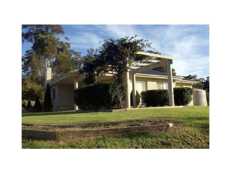 17 Highland Avenue, Surf Beach NSW 2536