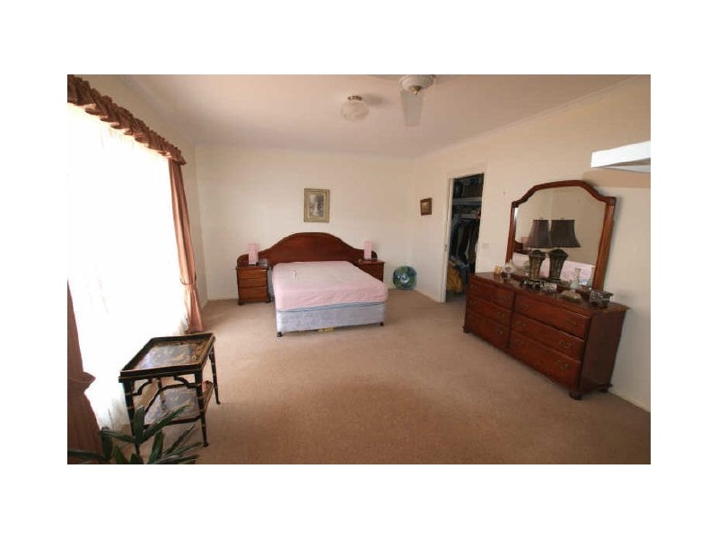 116 Edward Road, Batehaven NSW 2536