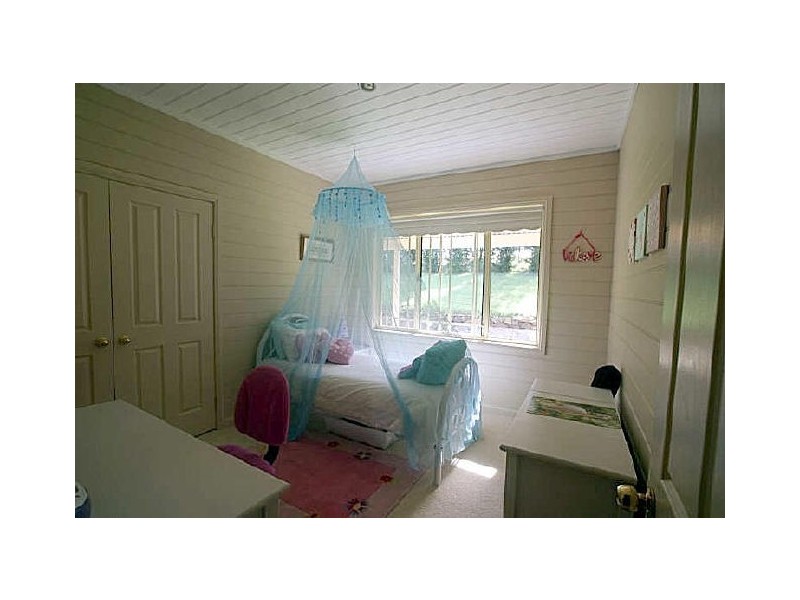 458 The Ridge Road, Surf Beach NSW 2536