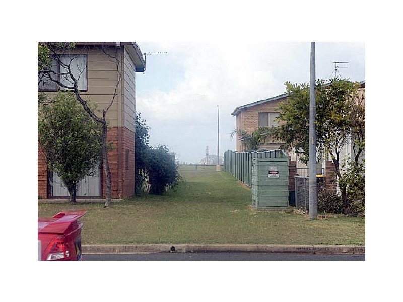 18 Belbowrie Parade, Maloneys Beach NSW 2536