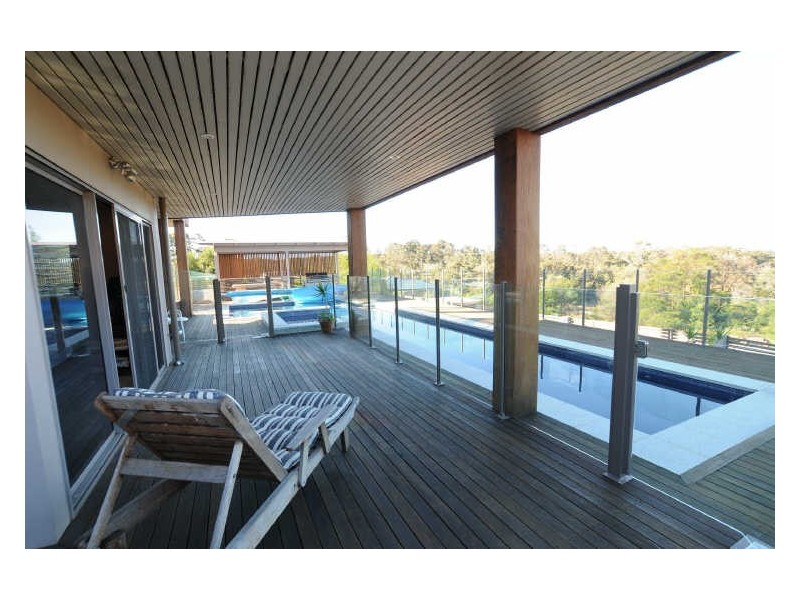 21 Mary Place, Long Beach NSW 2536