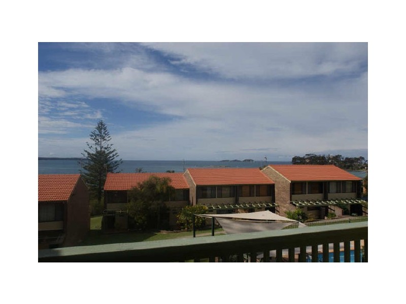 18/1 Calton Road ” Norfolk Gardens”, Batehaven NSW 2536