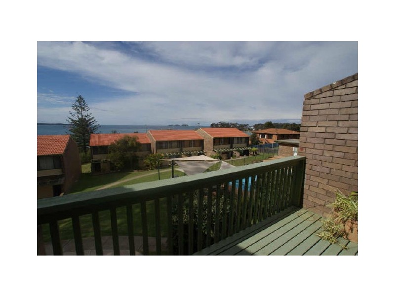 18/1 Calton Road ” Norfolk Gardens”, Batehaven NSW 2536