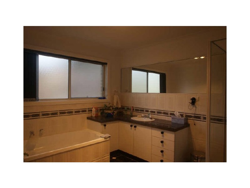 13 Lewana Close, Lilli Pilli NSW 2536