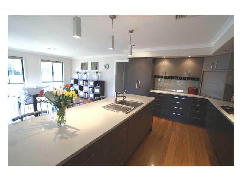 8 Cassia Place, Catalina NSW 2536