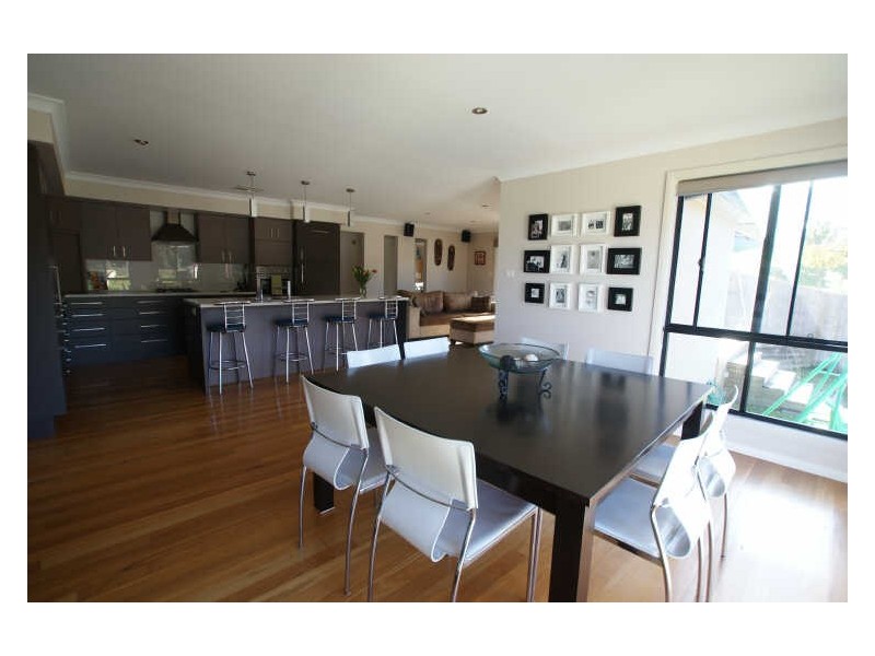 8 Cassia Place, Catalina NSW 2536