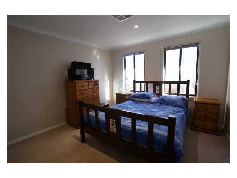 8 Cassia Place, Catalina NSW 2536