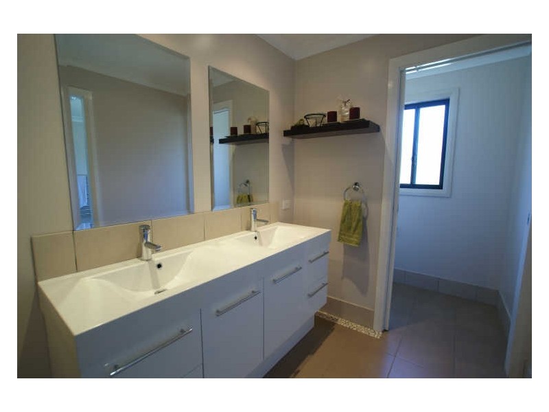 8 Cassia Place, Catalina NSW 2536