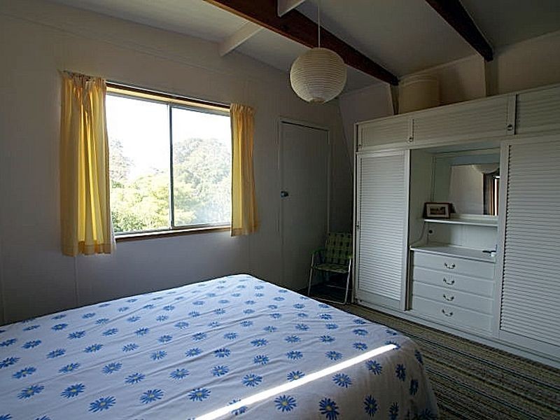 20 Surfside Avenue, Mossy Point NSW 2537