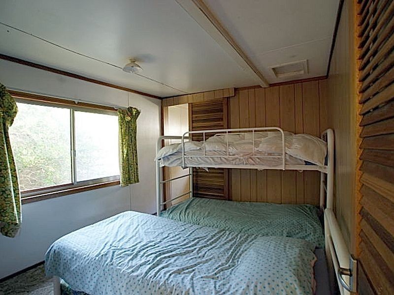 20 Surfside Avenue, Mossy Point NSW 2537