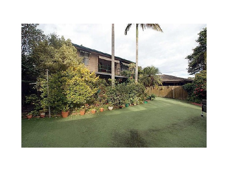 15 Timbara Crescent, Surfside NSW 2536