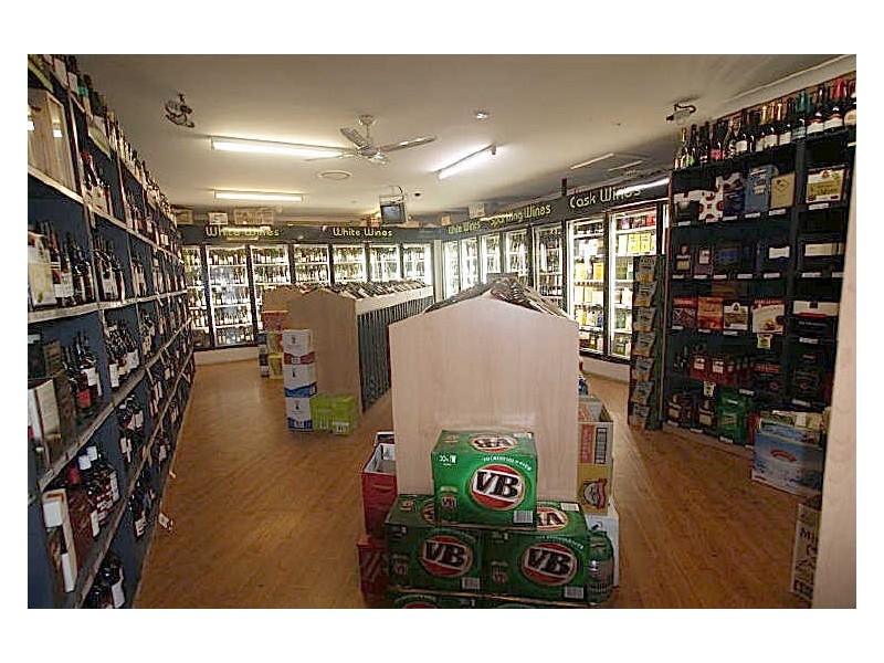 “Surf Beach Cellars”/640 Beach Road, Surf Beach NSW 2536