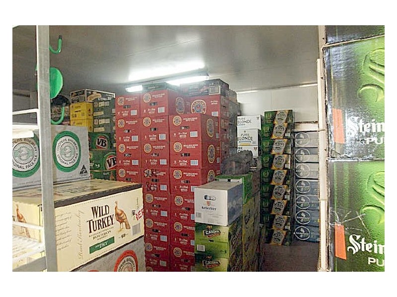 “Surf Beach Cellars”/640 Beach Road, Surf Beach NSW 2536