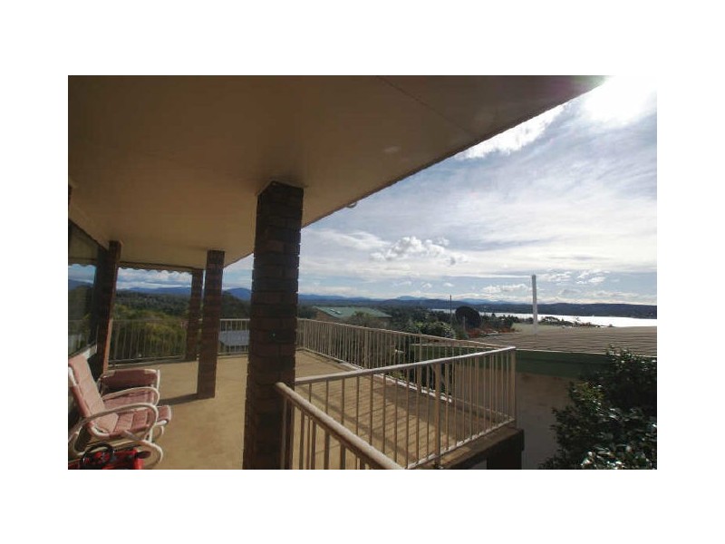 26 Ridge Street, Catalina NSW 2536