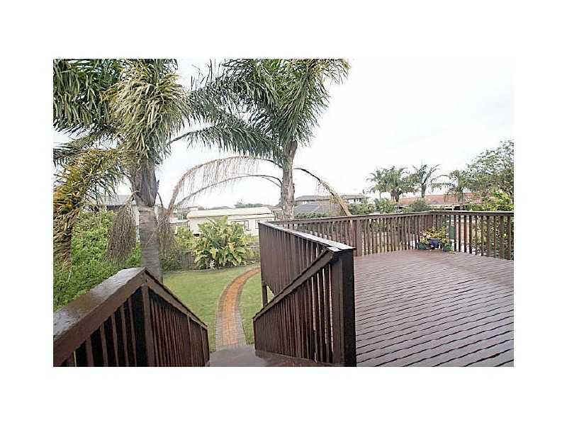 3 Excelsa Court, Maloneys Beach NSW 2536