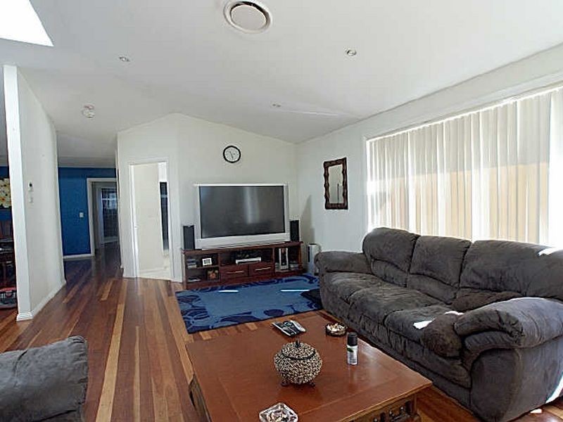 14 The Landing, Mossy Point NSW 2537