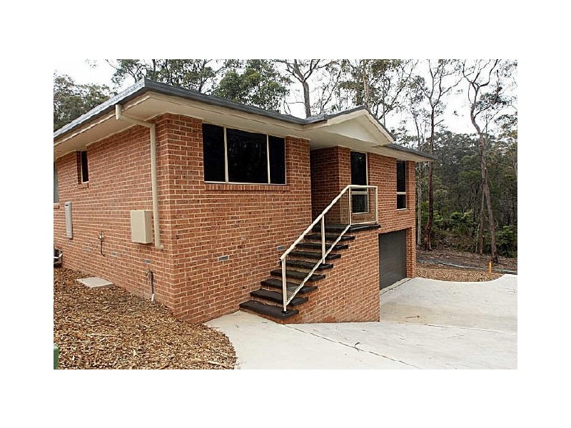 102a Edward Road, Batehaven NSW 2536