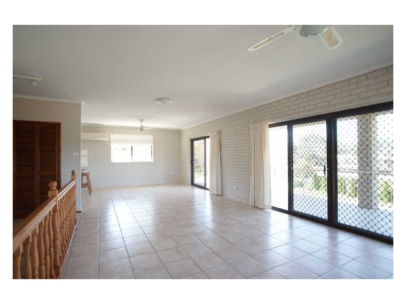 44 Cook Avenue, Surf Beach NSW 2536