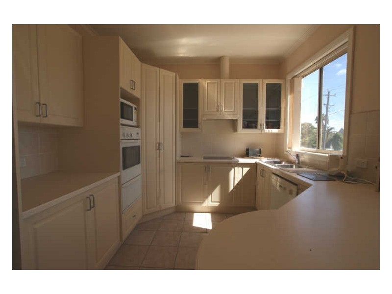 4 “Bella Vista”/48 Beach Road, Batemans Bay NSW 2536