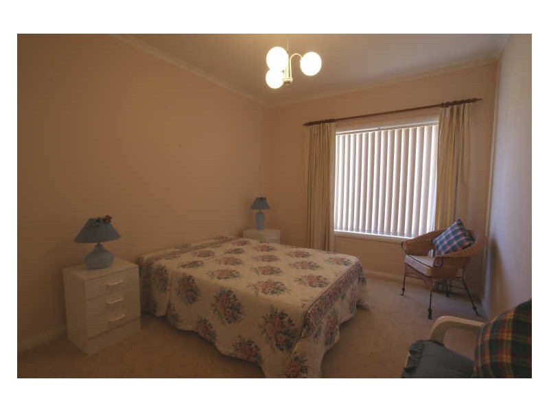 4 “Bella Vista”/48 Beach Road, Batemans Bay NSW 2536