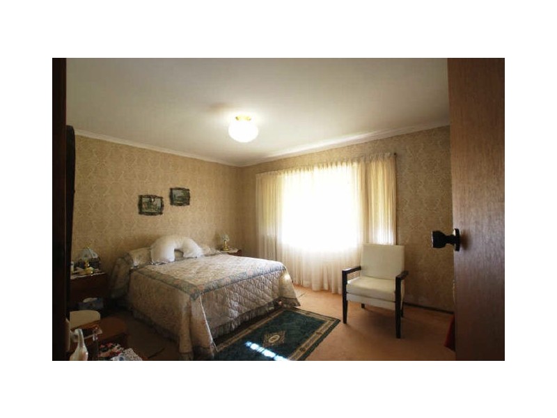 54 Calga Crescent, Catalina NSW 2536