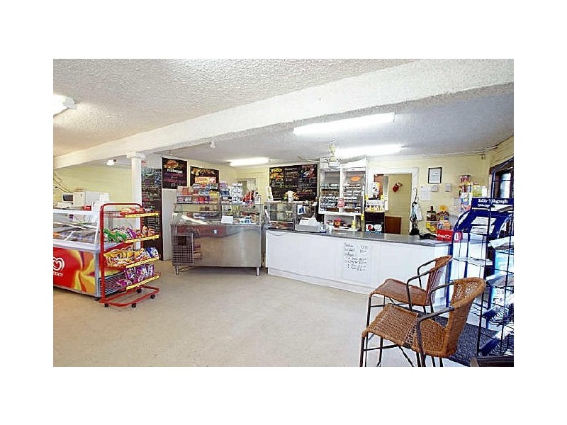 ‘Surf Beach Kiosk’/647 Beach Road, Surf Beach NSW 2536