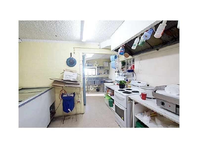 ‘Surf Beach Kiosk’/647 Beach Road, Surf Beach NSW 2536