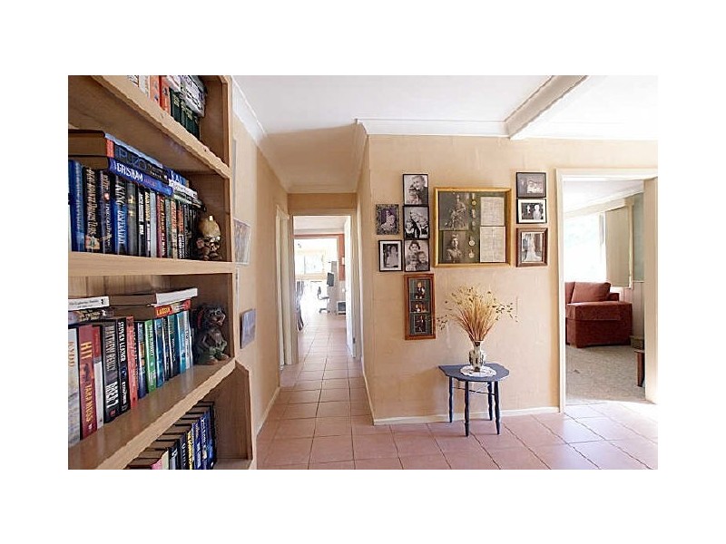 64 Elizabeth Drive, Broulee NSW 2537