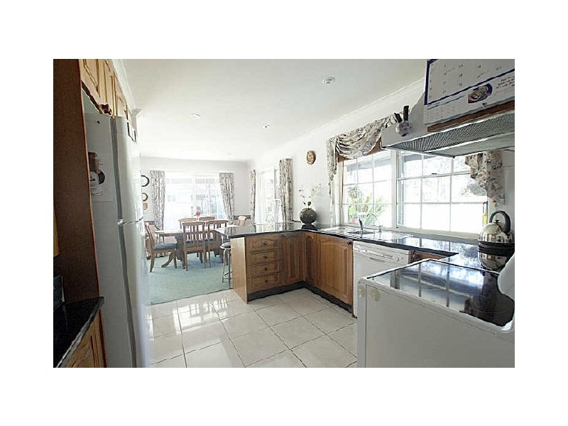 2 Roseby Drive, Rosedale NSW 2536