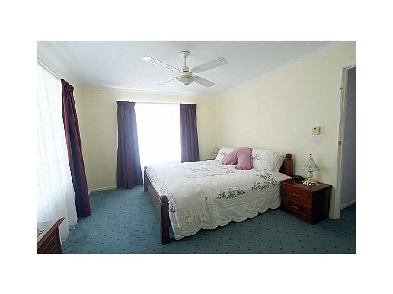 2 Roseby Drive, Rosedale NSW 2536