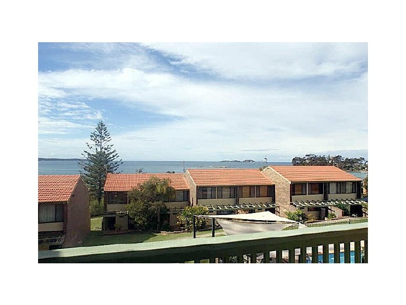 18/1 Calton Road – Norfolk Gardens, Batehaven NSW 2536