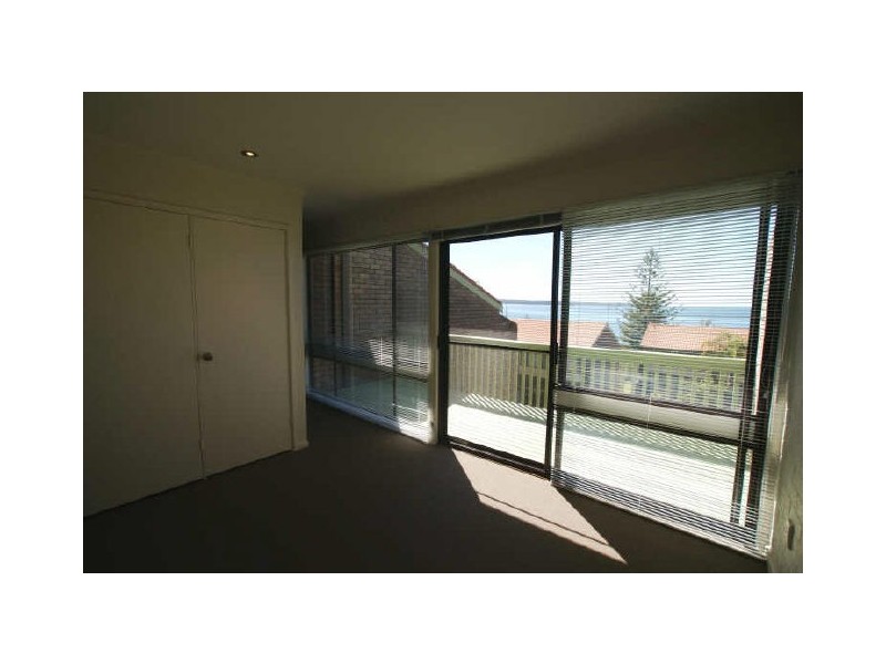 18/1 Calton Road – Norfolk Gardens, Batehaven NSW 2536