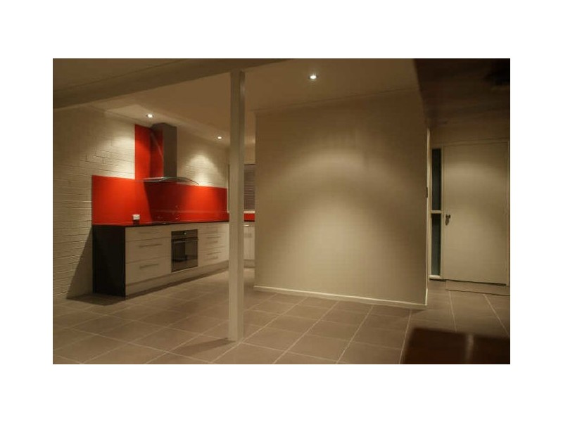 18/1 Calton Road – Norfolk Gardens, Batehaven NSW 2536