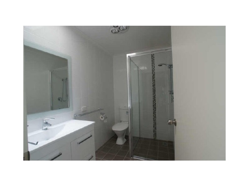 18/1 Calton Road – Norfolk Gardens, Batehaven NSW 2536