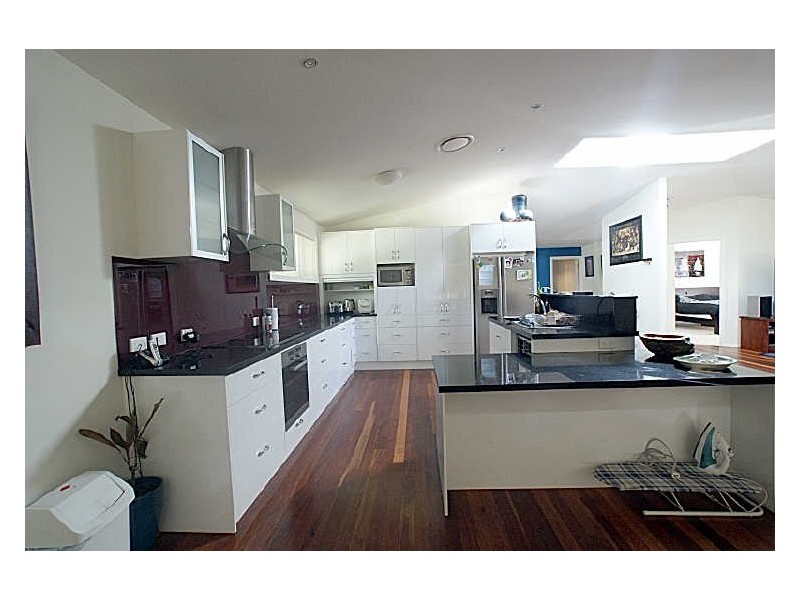 14 The Landing, Mossy Point NSW 2537