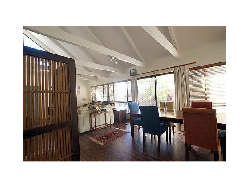 73 Sandy Place, Long Beach NSW 2536