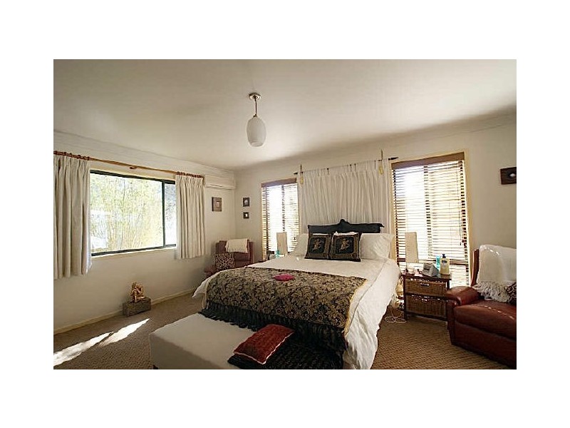 73 Sandy Place, Long Beach NSW 2536