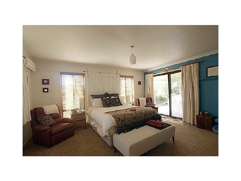 73 Sandy Place, Long Beach NSW 2536