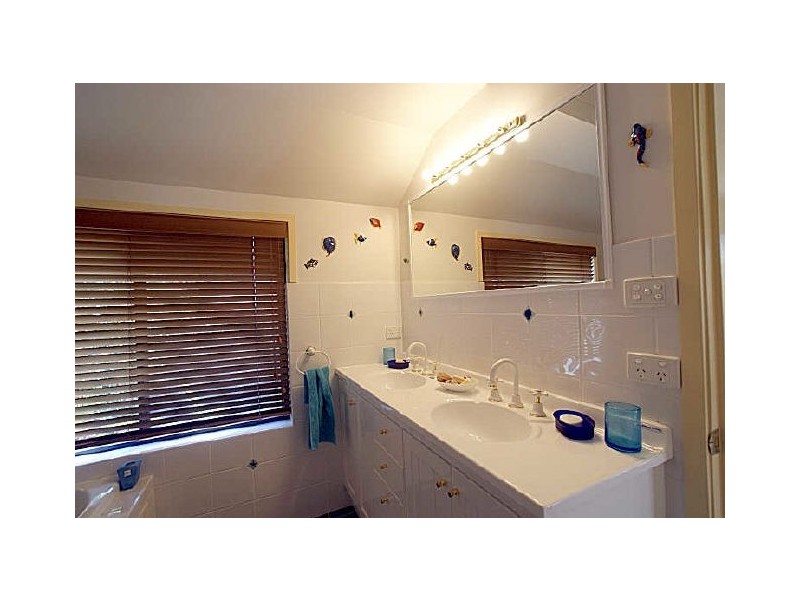73 Sandy Place, Long Beach NSW 2536