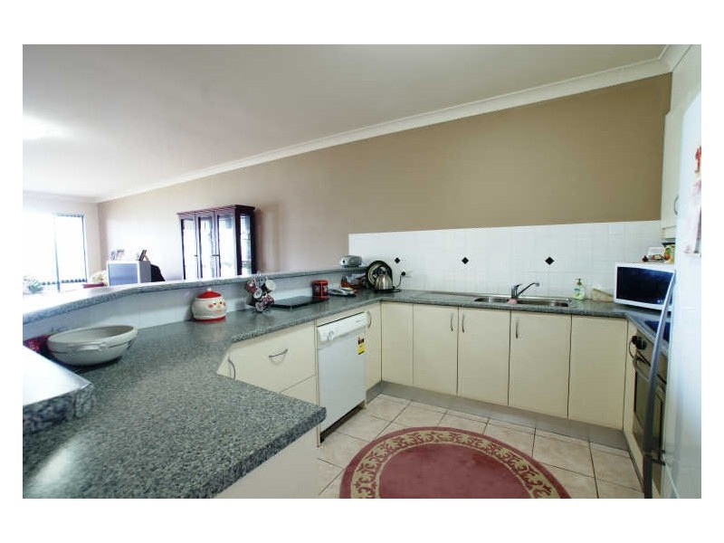 2 “Portofino”/40-46 Beach Road, Batemans Bay NSW 2536