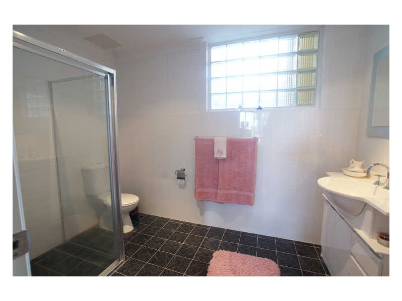 2 “Portofino”/40-46 Beach Road, Batemans Bay NSW 2536