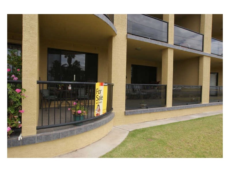 2 “Portofino”/40-46 Beach Road, Batemans Bay NSW 2536