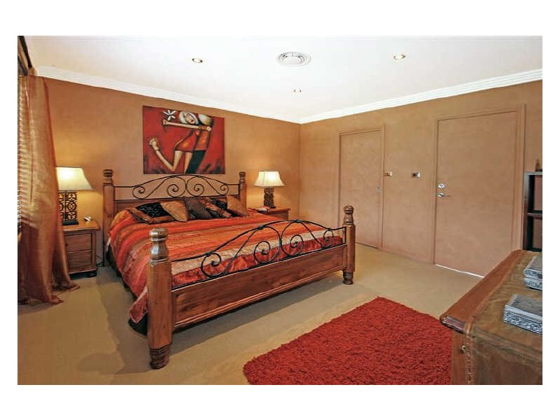 8 Myamba Parade, Surfside NSW 2536