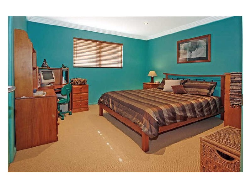 8 Myamba Parade, Surfside NSW 2536