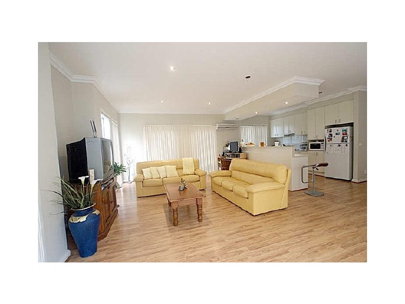 2/16 Henry Place, Long Beach NSW 2536