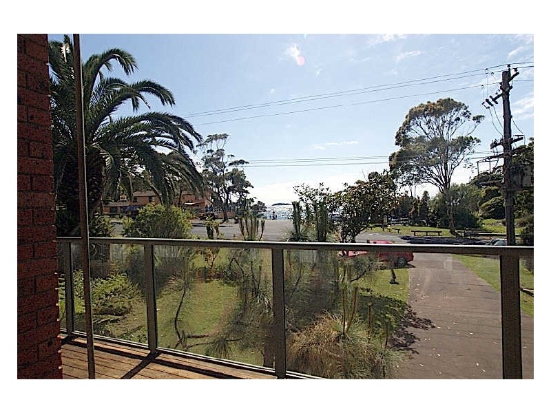 383 George Bass Drive, Malua Bay NSW 2536