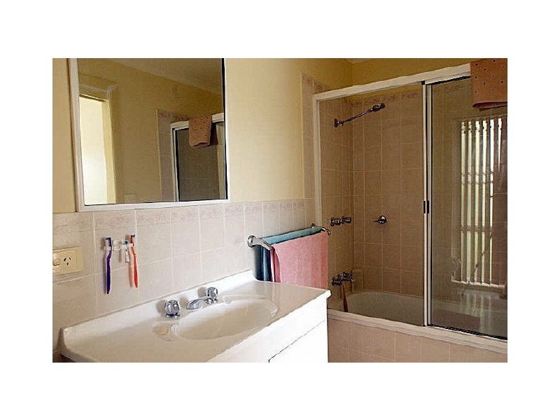 1/9 Bent Street, Batemans Bay NSW 2536