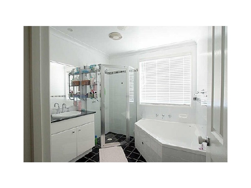 50 Yugura Street, Malua Bay NSW 2536