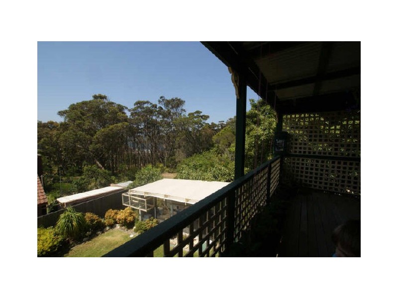 81 Tallawang Avenue, Malua Bay NSW 2536