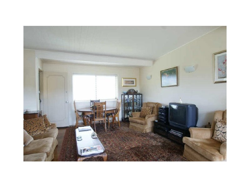 127 Ainslie Parade, Tomakin NSW 2537